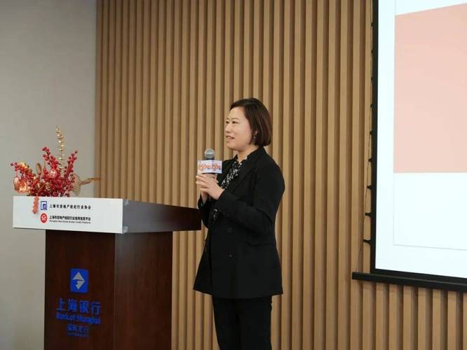 张静 星级经纪人制度为从业者提供明确职业发展路径，规范职业中介活动